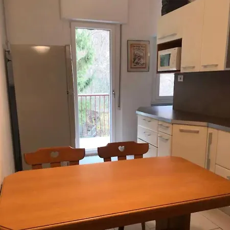 Gigli 2 - Free Tourist Card & Car Parking - No Trucks *